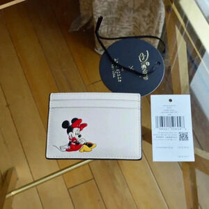 Kate Spade KI370 Disney X Kate Spade New York Minnie Small Slim Card Holder